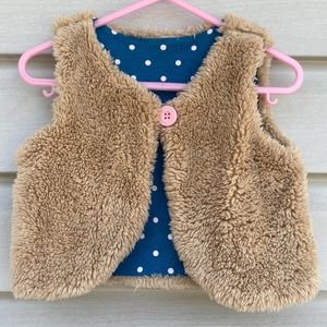 Baby Boden Reversible Sherpa Vest  6 - 12 months